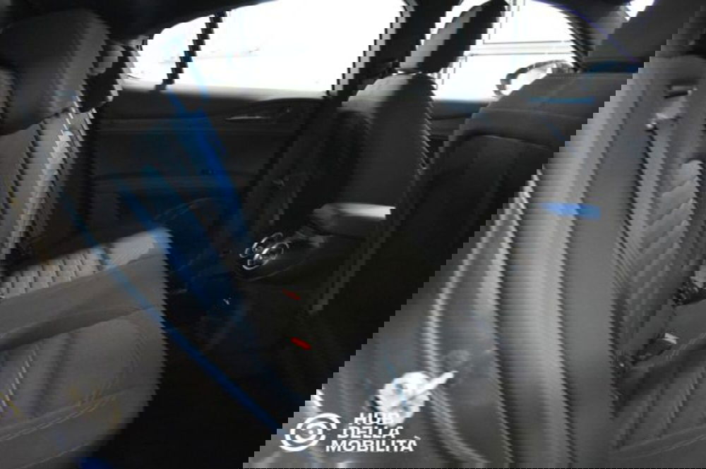 Alfa Romeo Stelvio usata a Perugia (18)