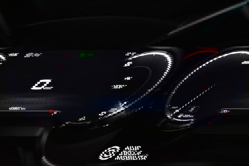 Alfa Romeo Stelvio usata a Perugia (8)