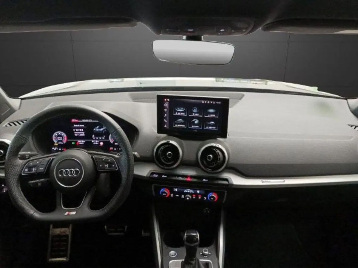 Audi Q2 usata a Novara (10)