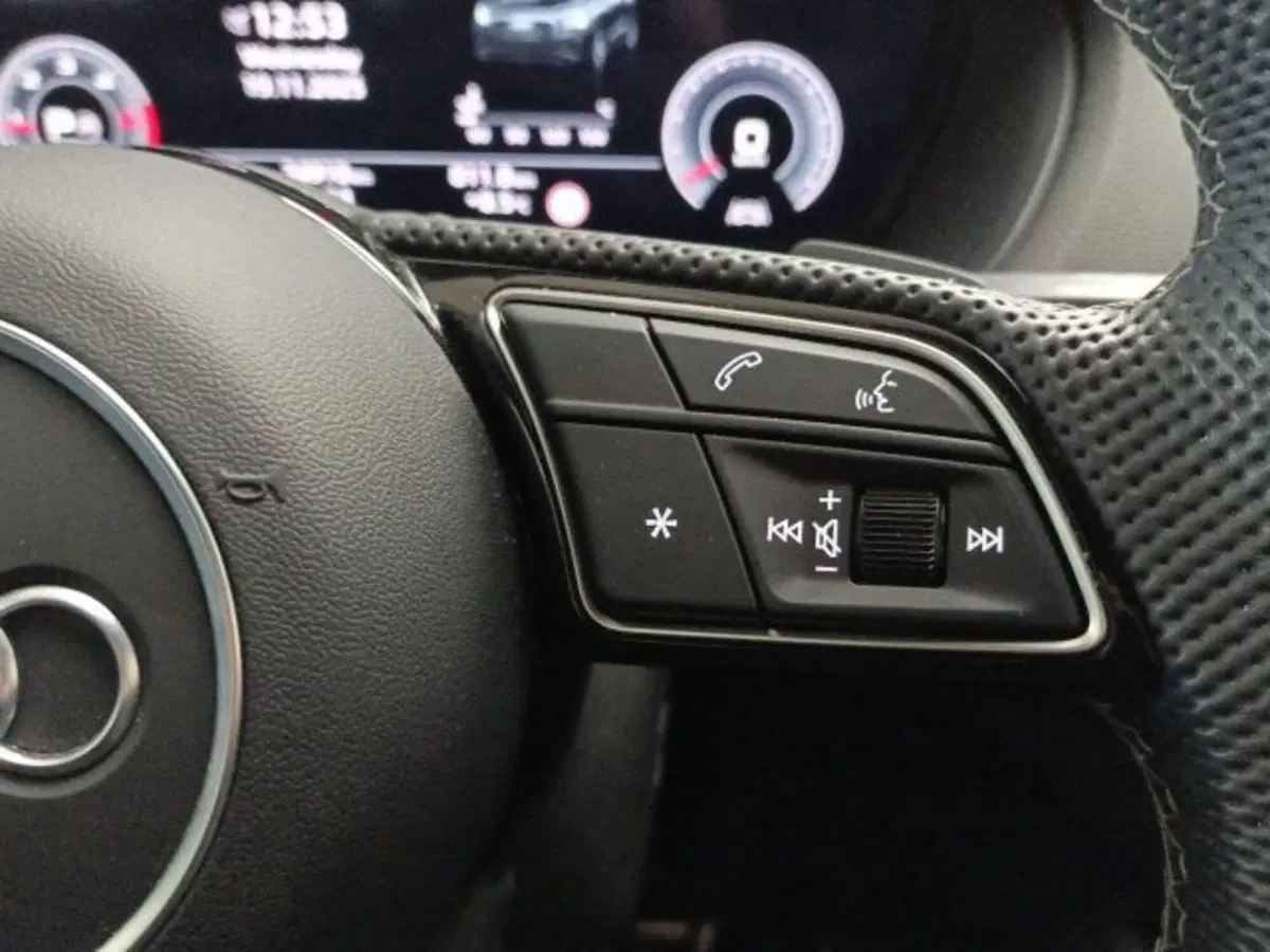 Audi Q2 usata a Novara (12)