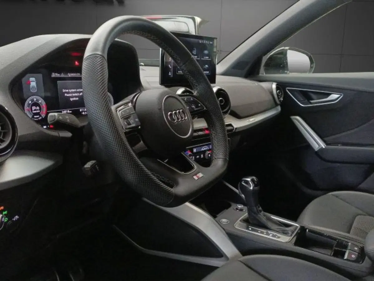 Audi Q2 usata a Novara (14)
