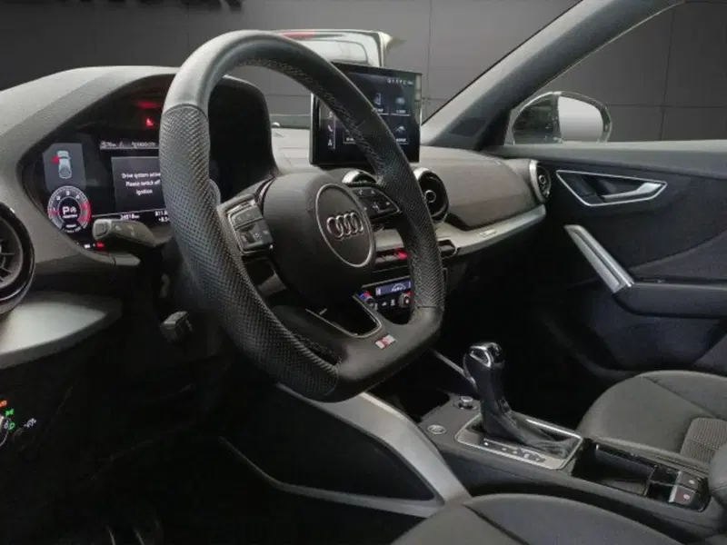 Audi Q2 usata a Novara (14)