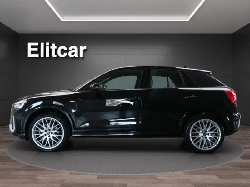 Audi Q2 usata a Novara (8)