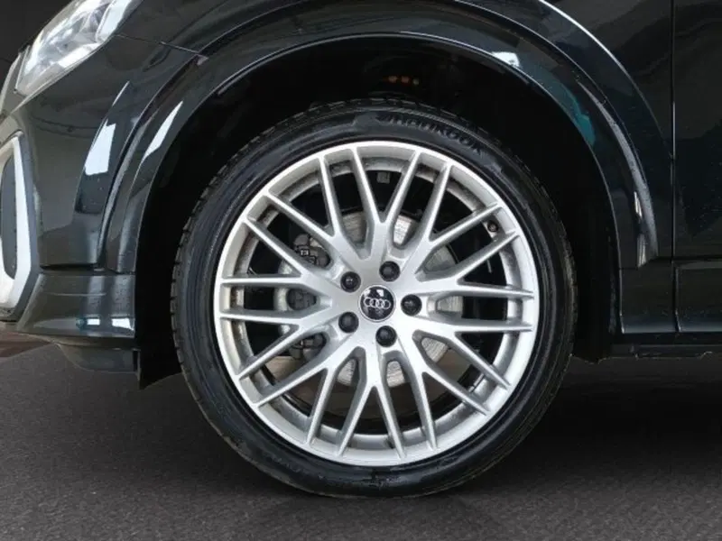 Audi Q2 usata a Novara (9)