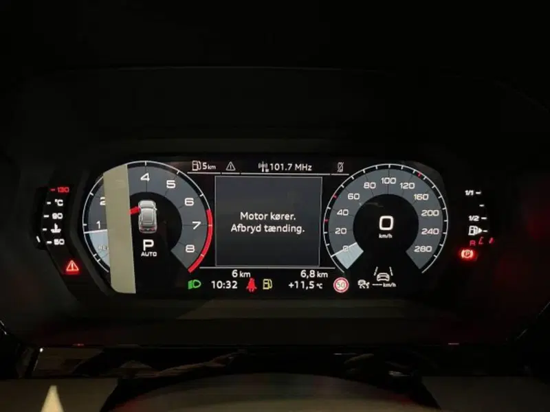 Audi A3 Sportback nuova a Novara (17)