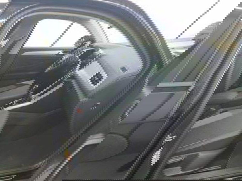 Volkswagen T-Roc usata a Novara (6)