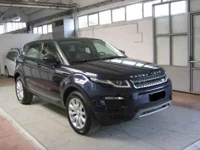 Land Rover Range Rover Evoque 2.0 TD4 180 CV 5p. HSE del 2018 usata a Porto San Giorgio