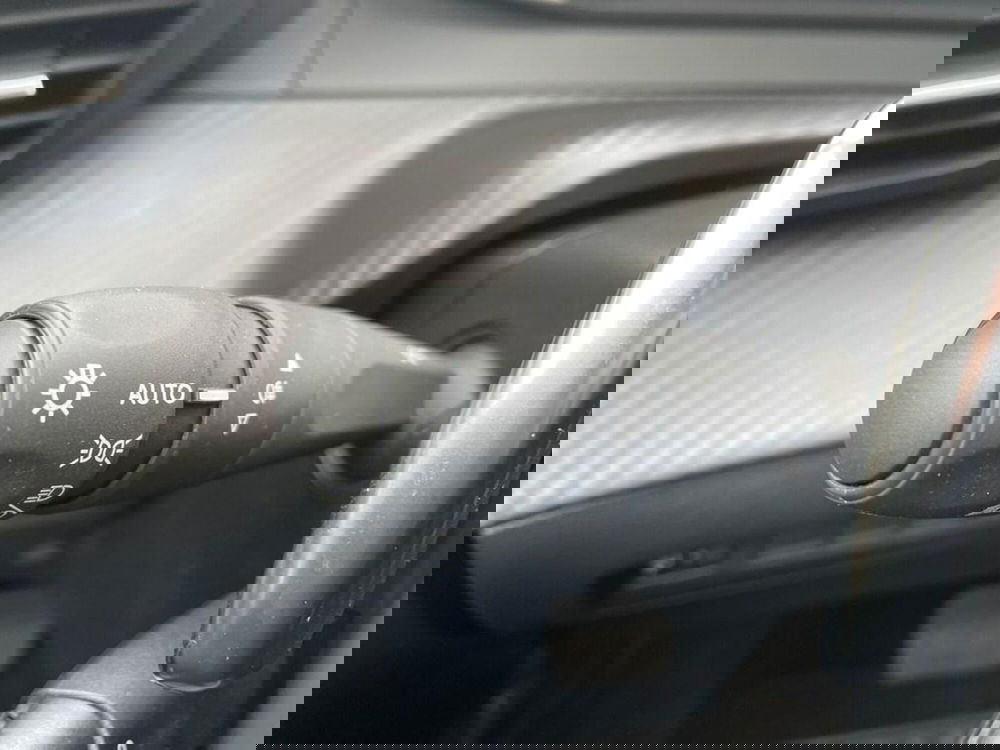 Peugeot 208 usata a Torino (14)