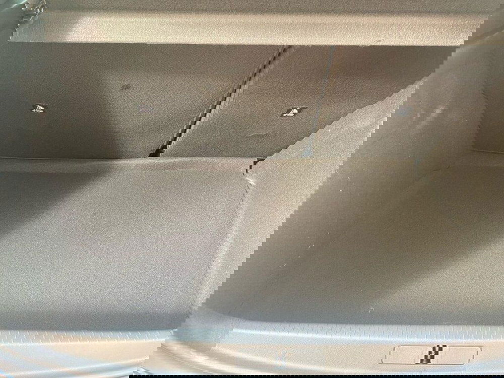 Peugeot 208 nuova a Torino (9)