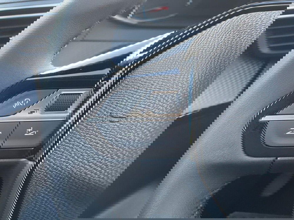 Peugeot 208 nuova a Torino (13)