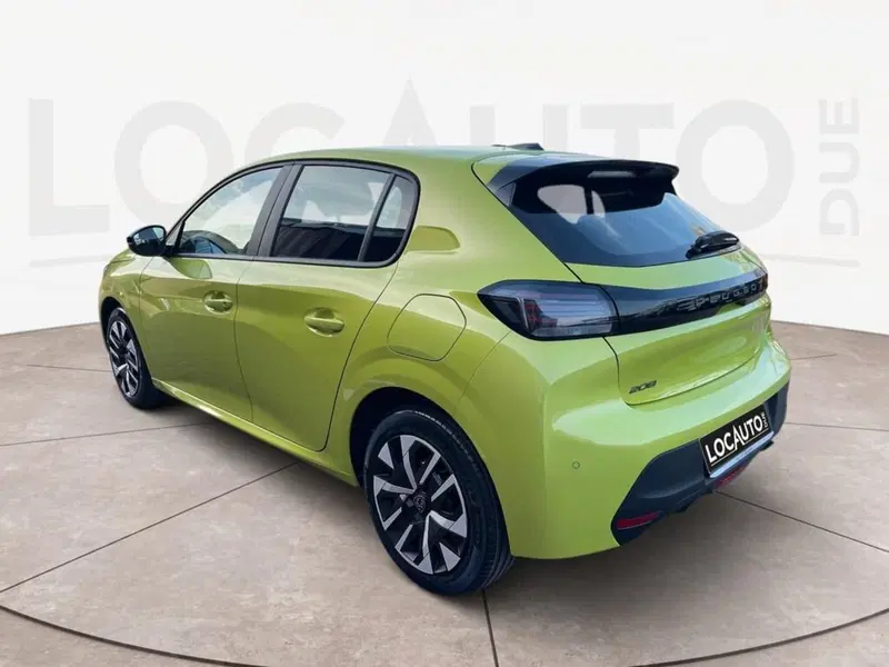Peugeot 208 nuova a Torino (5)