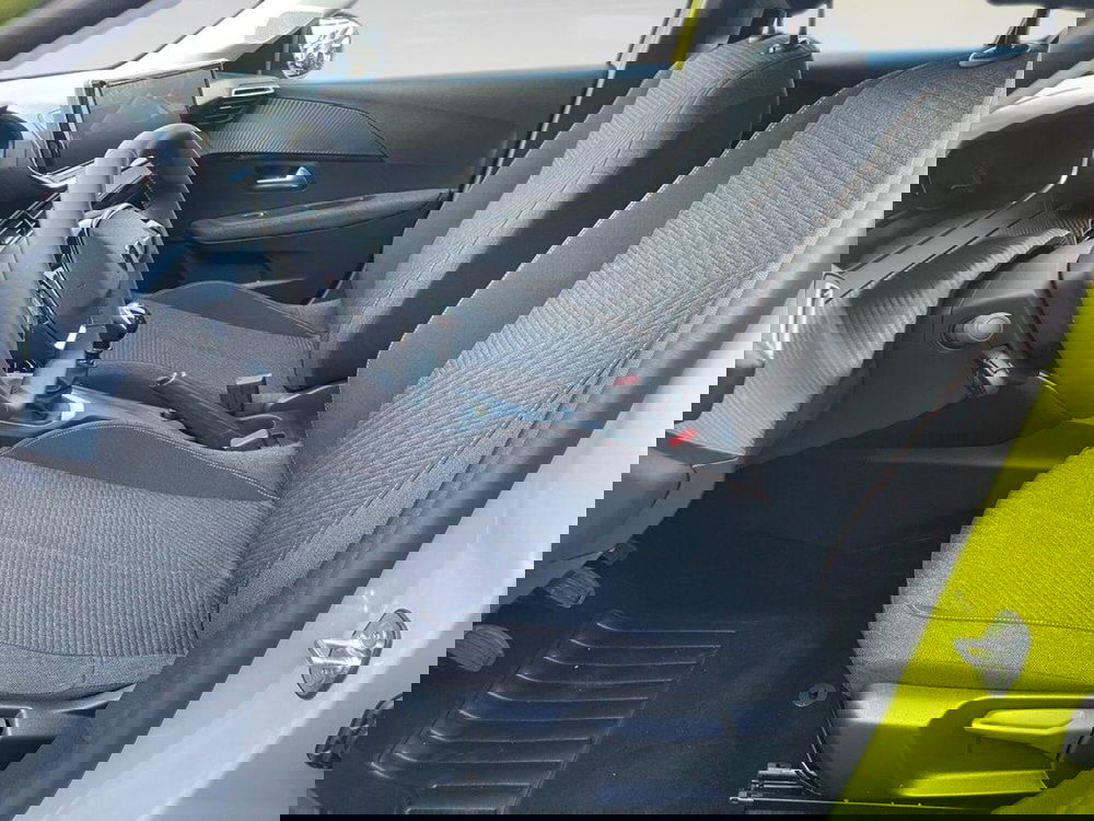 Peugeot 208 nuova a Torino (7)