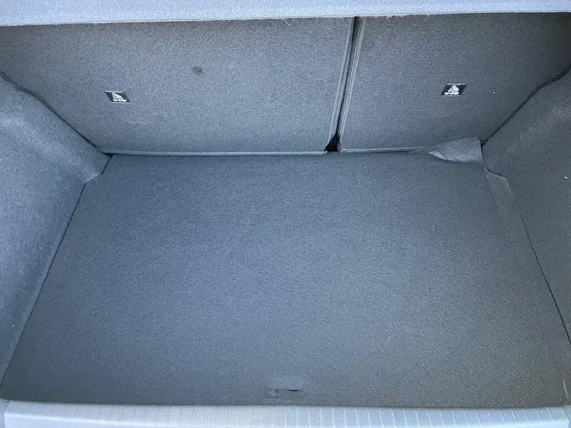 Peugeot 208 nuova a Torino (9)