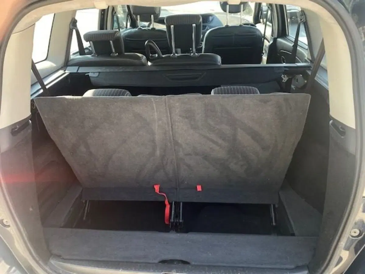 Renault Scenic E-Tech Electric usata a Cuneo (11)