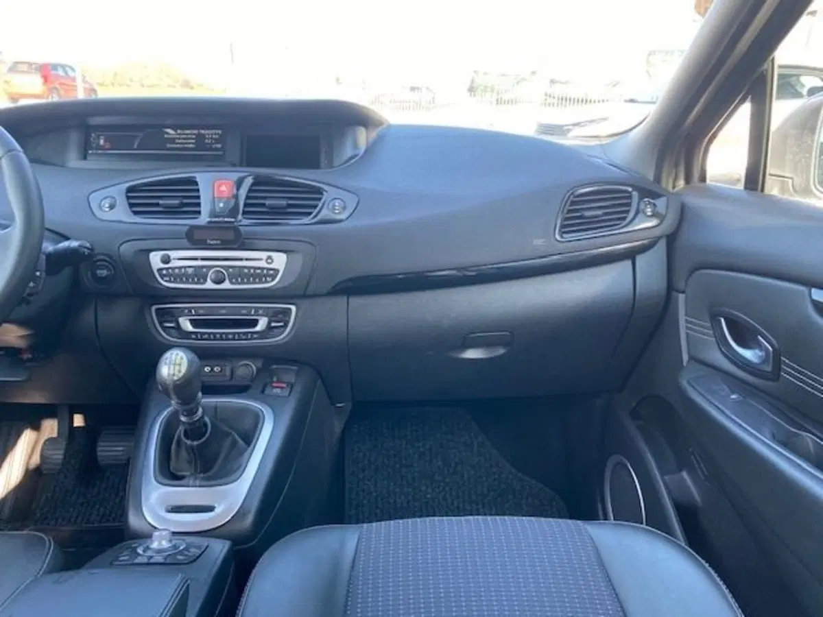 Renault Scenic E-Tech Electric usata a Cuneo (16)