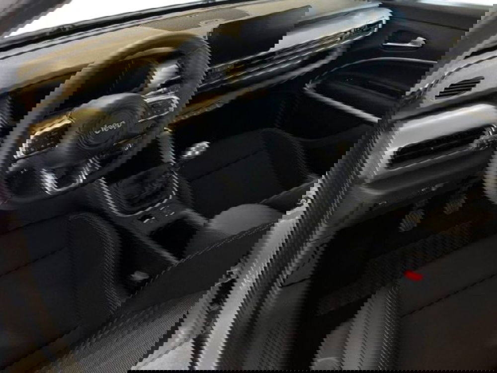 Jeep Avenger usata a Ancona (9)