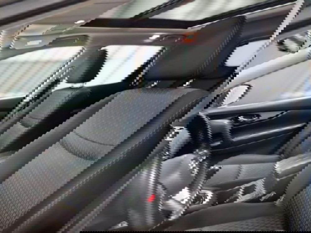 Nissan X-Trail usata a Catania (7)