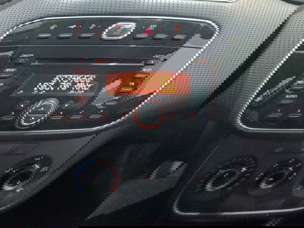 Fiat Punto Evo usata a Catania (16)