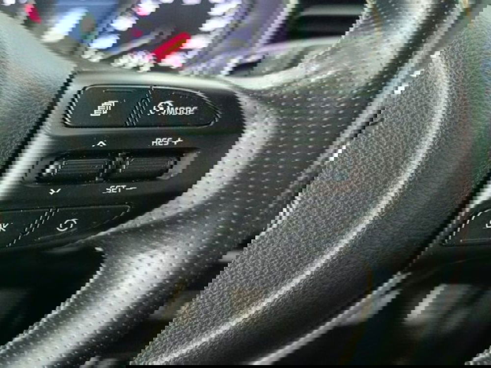 Kia Stonic usata a Catania (19)