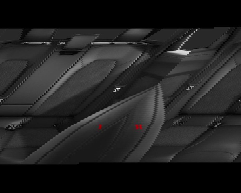 Audi A4 Avant nuova a Treviso (9)