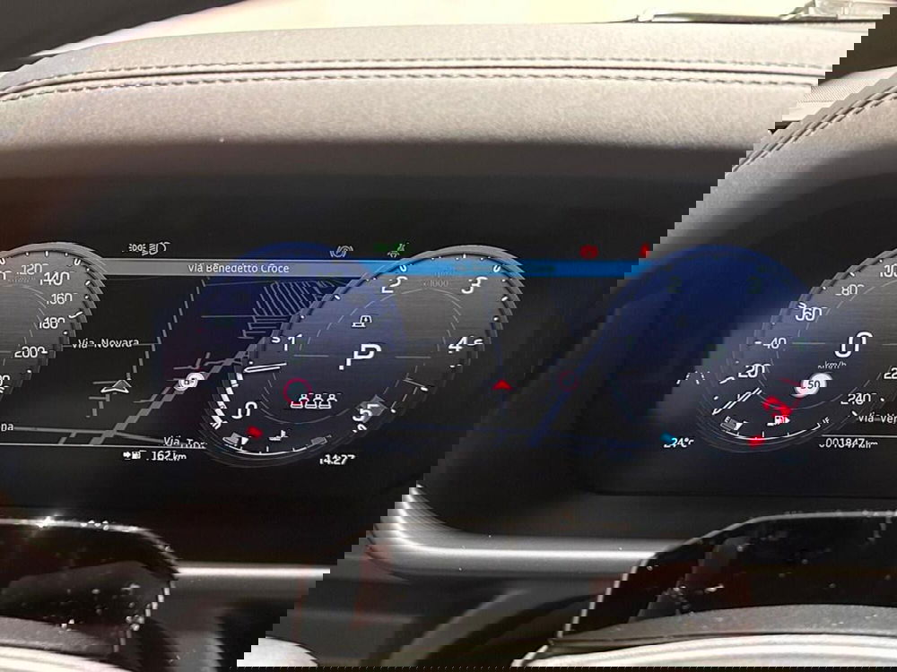 Land Rover Defender usata a Varese (10)