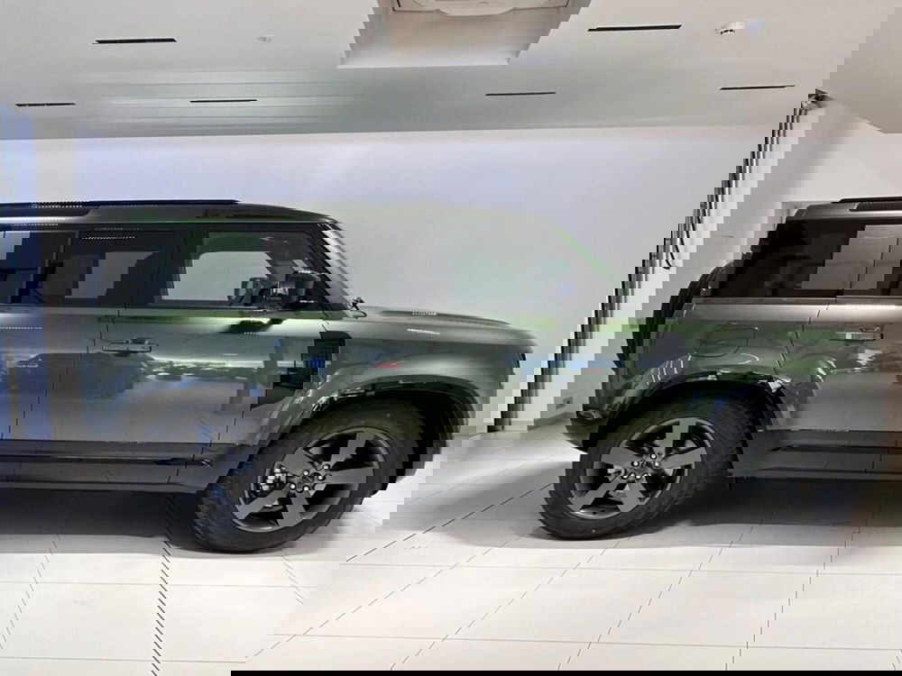 Land Rover Defender usata a Varese (6)