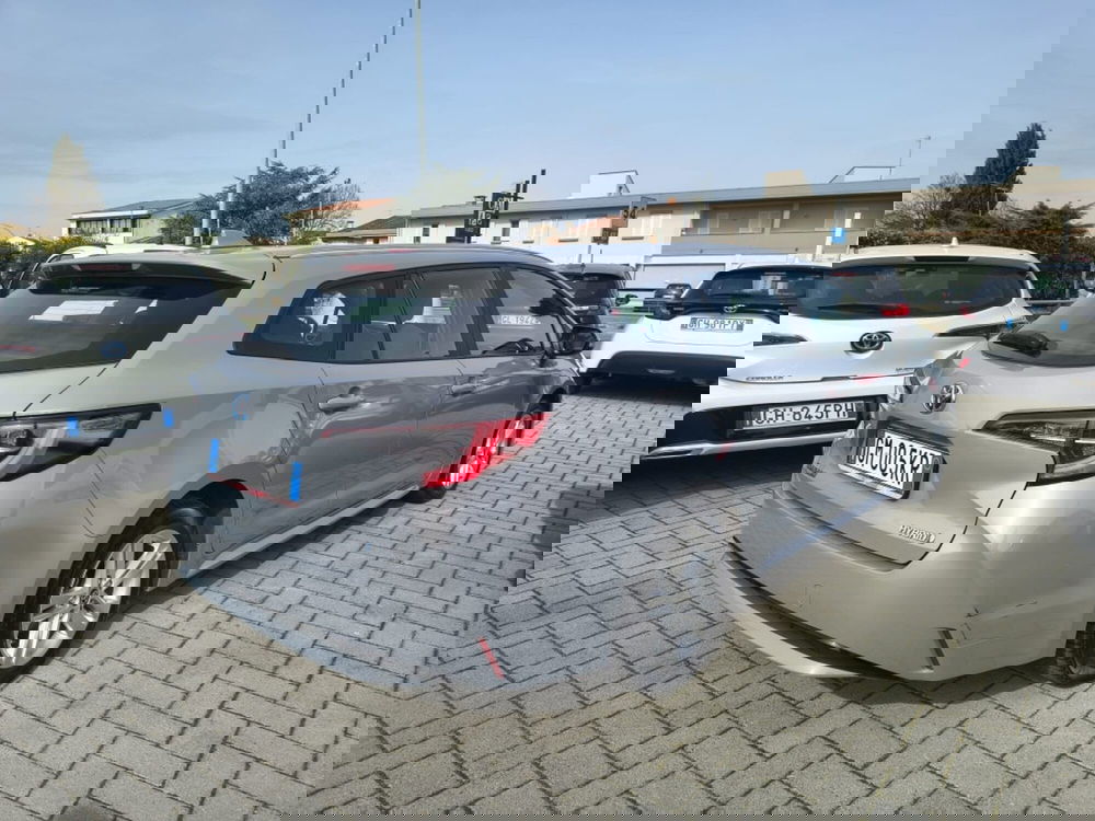 Toyota Corolla Touring Sports usata a Firenze (4)