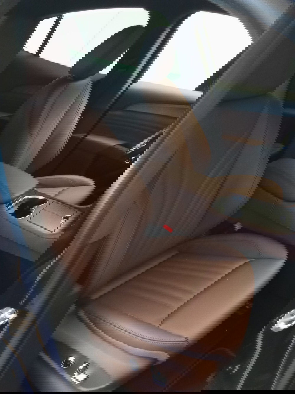 Maserati Grecale nuova a Perugia (11)