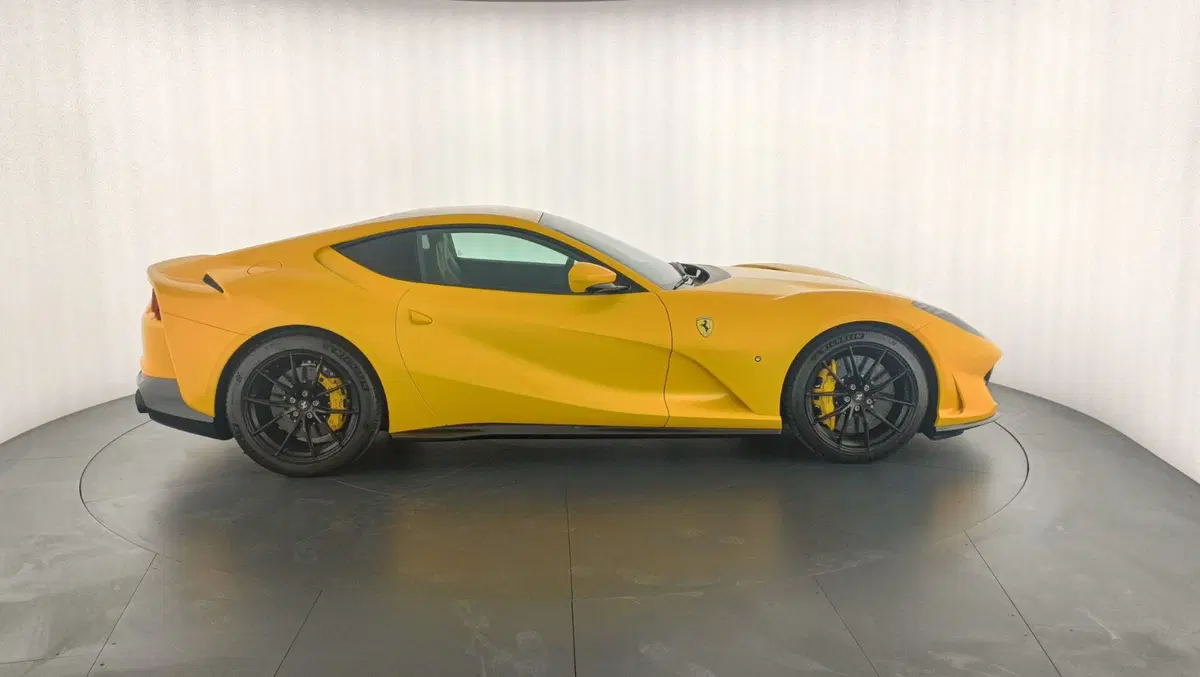 Ferrari 812 Coupé usata a Perugia (4)