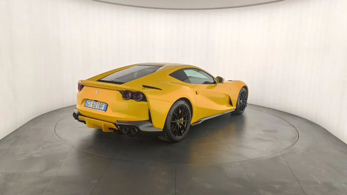 Ferrari 812 Coupé usata a Perugia (5)