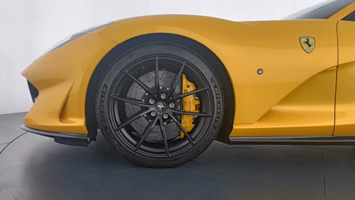 Ferrari 812 Coupé usata a Perugia (9)