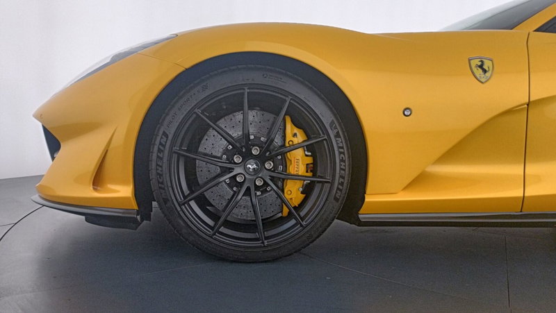 Ferrari 812 Coupé usata a Perugia (9)