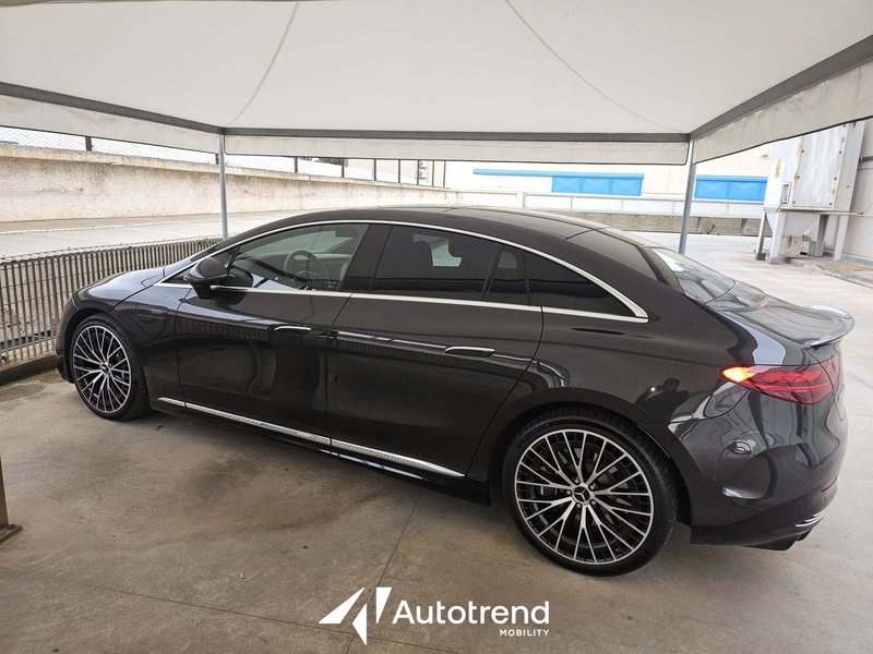 Mercedes-Benz EQE usata a Bari (6)