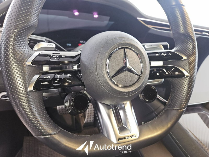 Mercedes-Benz EQE usata a Bari (9)