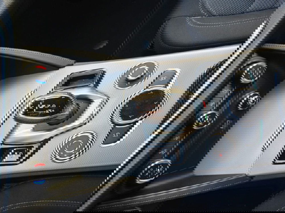 Alfa Romeo Stelvio usata a Alessandria (20)