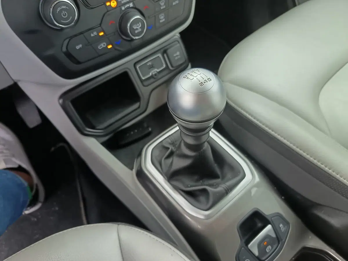 Jeep Renegade usata a Alessandria (13)