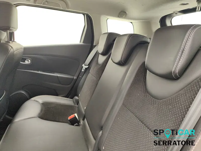 Renault Clio Sporter usata a Como (13)