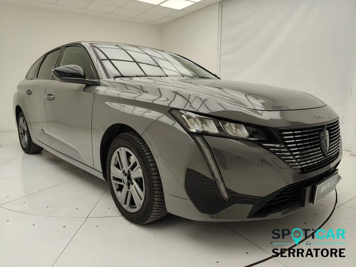 Peugeot 308 SW usata a Como (3)
