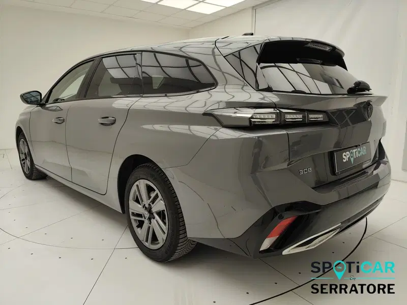 Peugeot 308 SW usata a Como (4)