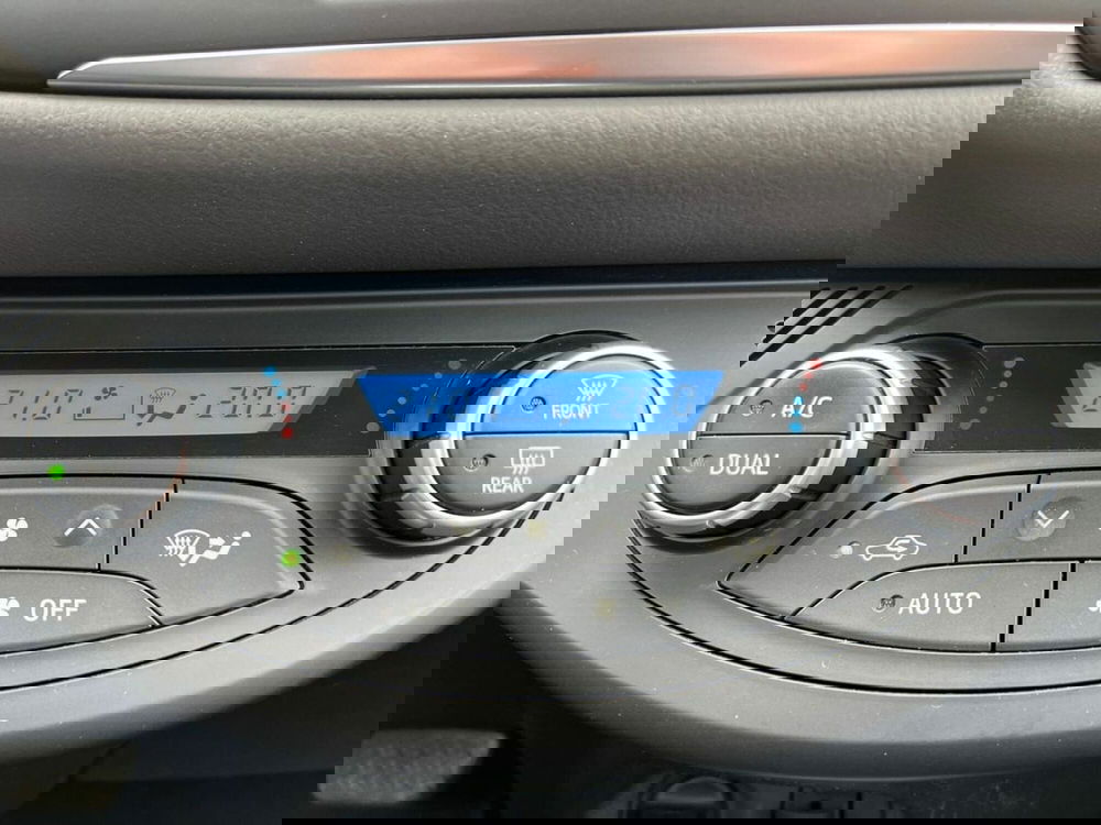 Toyota Yaris usata a Sondrio (14)