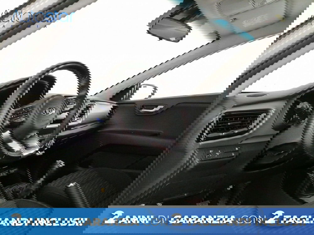 Kia Stonic usata a Roma (11)