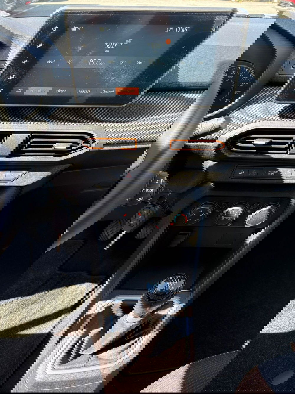 Dacia Sandero usata a Bergamo (11)