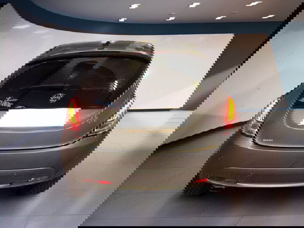 Lancia Ypsilon usata a Torino (5)