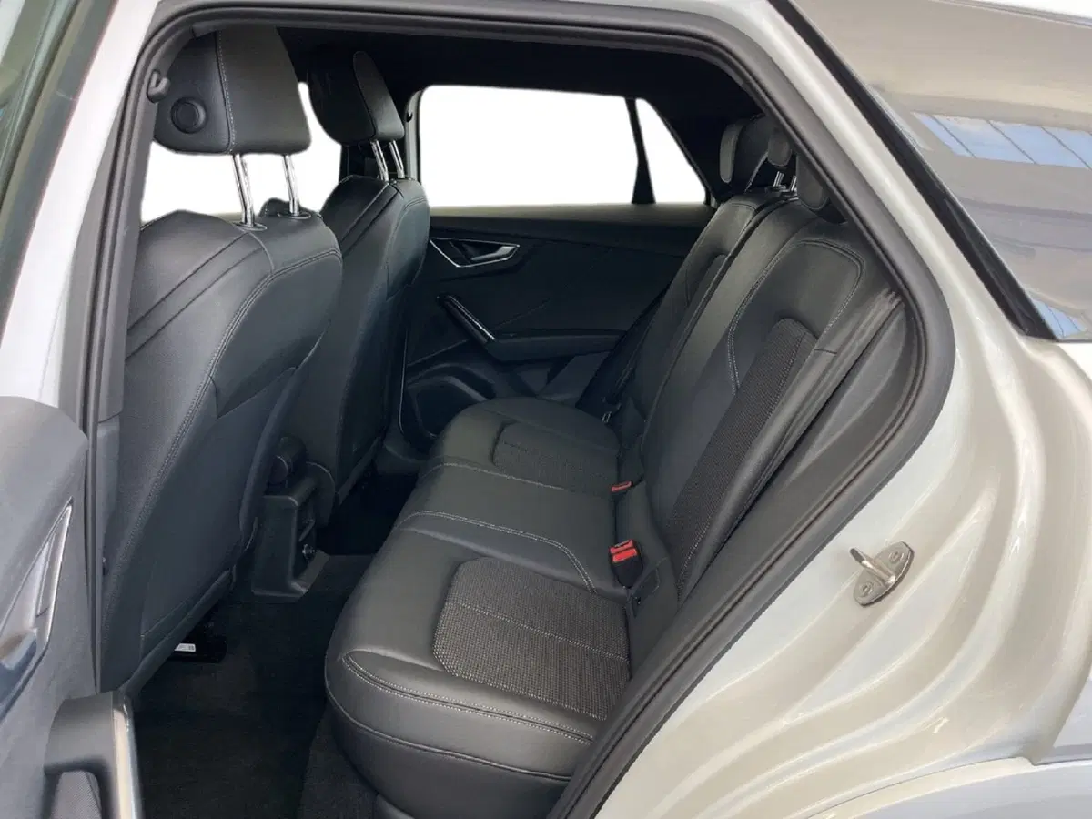 Audi Q2 usata a Torino (9)