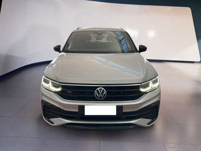 Volkswagen Tiguan 2.0 tdi R-Line 150cv dsg del 2023 usata a Torino