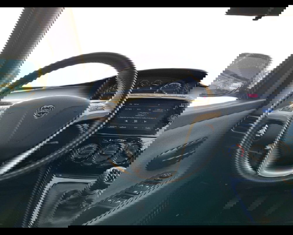 Lancia Ypsilon usata a Torino (3)