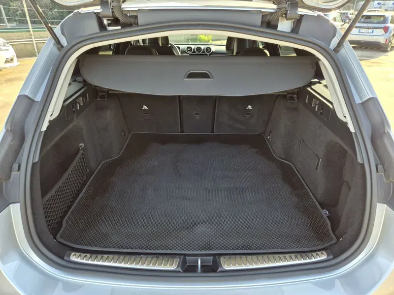 Mercedes-Benz Classe C Station Wagon usata  (12)