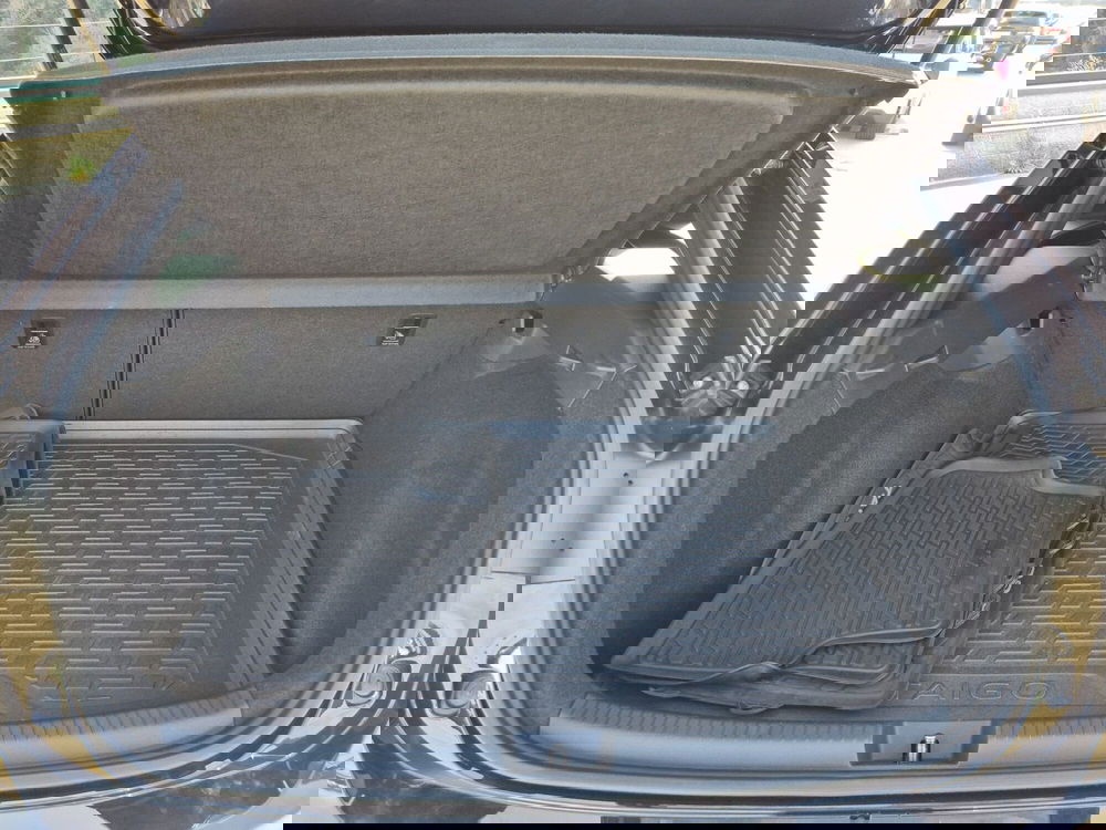 Volkswagen Taigo usata  (11)