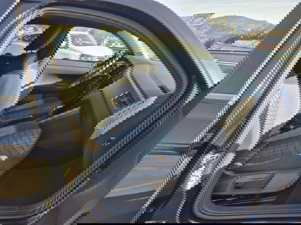 Volkswagen Taigo usata  (9)