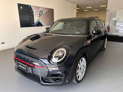MINI Mini Clubman Clubman 2.0 JCW JCW auto del 2023 usata a Alba